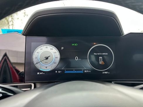 Certified 2023 Hyundai Elantra Limited w/ Cargo Package image 16