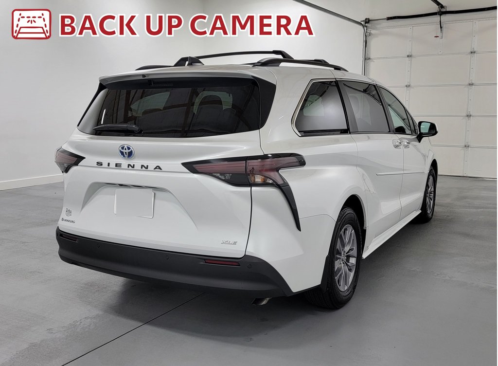 Used 2025 Toyota Sienna XLE w/ XLE Plus Package AWD/4WD image 8
