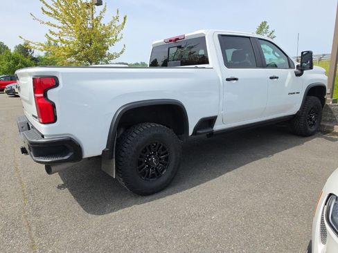 Certified 2025 Chevrolet Silverado 2500 ZR2 w/ Technology Package AWD/4WD image 6
