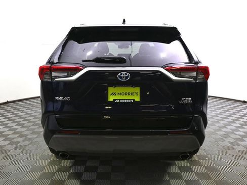 Used 2019 Toyota RAV4 XSE image 5