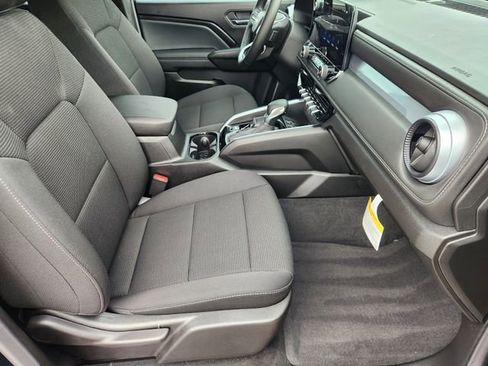 Used 2026 Chevrolet Colorado LT image 14
