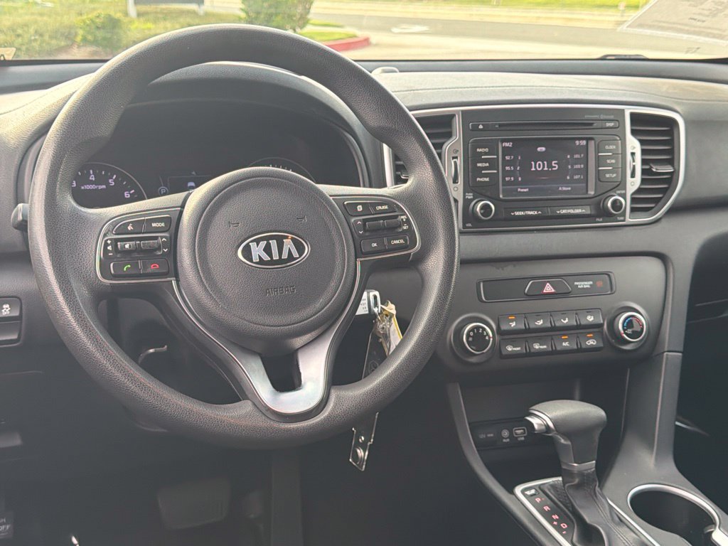 Used 2018 Kia Sportage LX FWD image 31