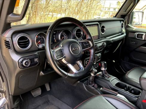 Used 2023 Jeep Wrangler Rubicon AWD/4WD image 19