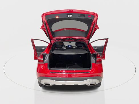 Used 2019 Mercedes-Benz GLA 250 w/ Convenience Package image 46