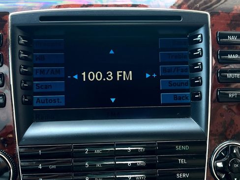 Used 2004 Maybach 57 image 16