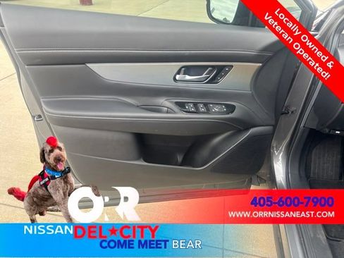 New 2025 Nissan Murano SL w/ Cargo Package AWD/4WD image 14