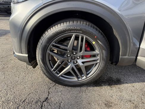 New 2026 Ford Explorer ST image 31