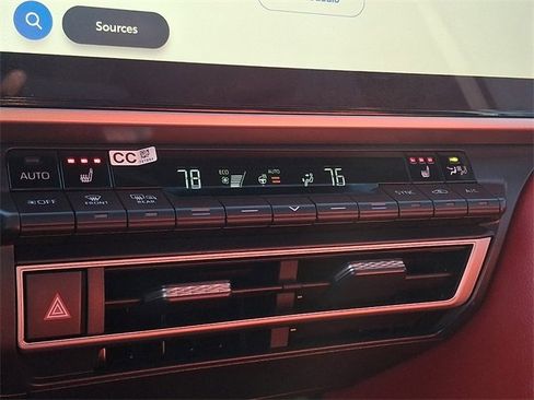 Used 2025 Toyota Camry XSE image 16