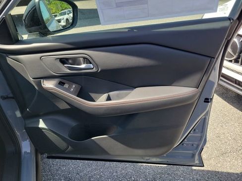 New 2026 Nissan Rogue SV AWD/4WD image 34