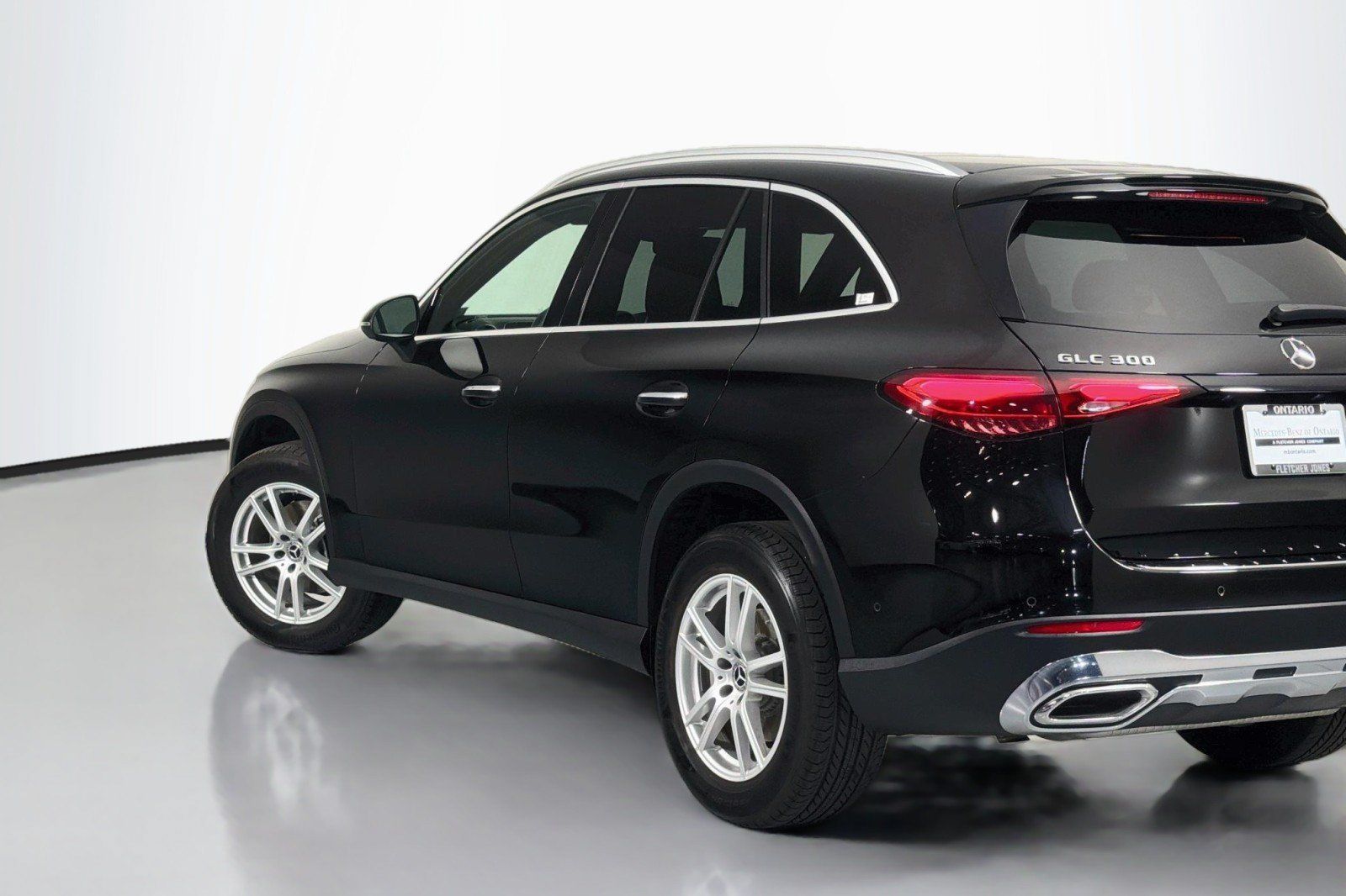 Used 2024 Mercedes-Benz GLC 300 4MATIC image 15