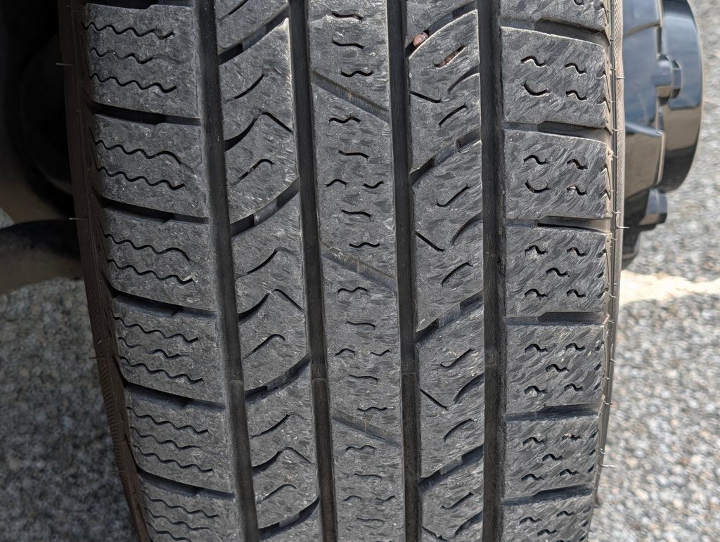 Used 2026 RAM 3500 Laramie AWD/4WD image 23