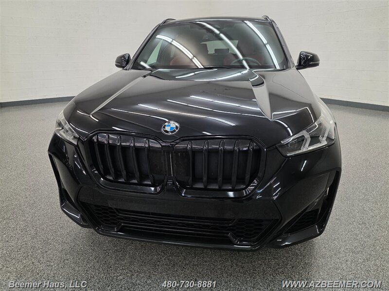 Used 2023 BMW X1 xDrive28i w/ Premium Package AWD/4WD image 1