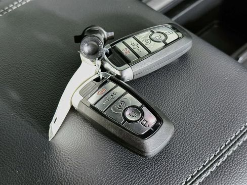 New 2026 Ford F350 XLT AWD/4WD image 22