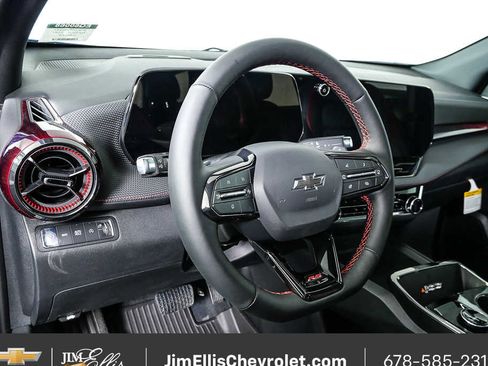 New 2026 Chevrolet Equinox RS w/ Convenience Package III AWD/4WD image 4