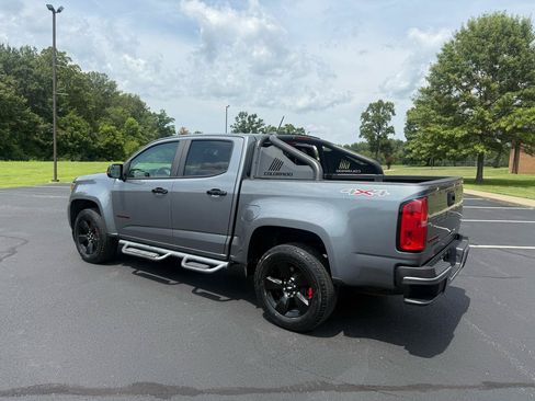 Used 2021 Chevrolet Colorado LT w/ Redline Special Edition AWD/4WD image 7