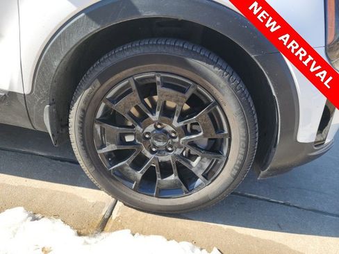 Used 2021 Kia Telluride EX w/ EX Premium Package image 9