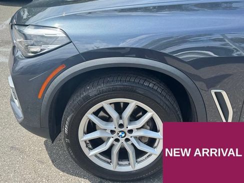 Used 2022 BMW X5 xDrive40i w/ Premium Package AWD/4WD image 10