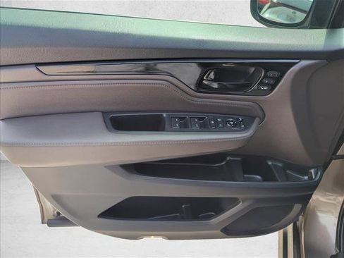 Used 2019 Honda Odyssey Elite image 13