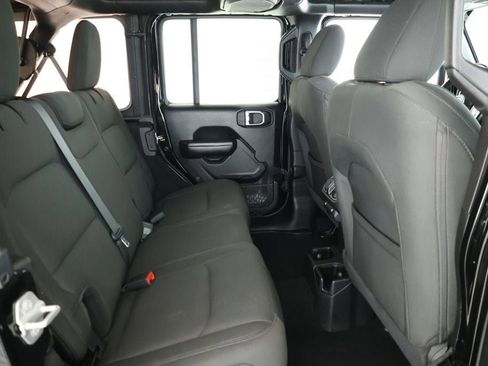 Used 2020 Jeep Wrangler Unlimited Sport S image 20