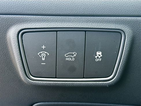 Used 2023 Hyundai Tucson Limited image 11