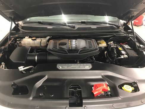 Used 2024 Jeep Wagoneer Series II image 42