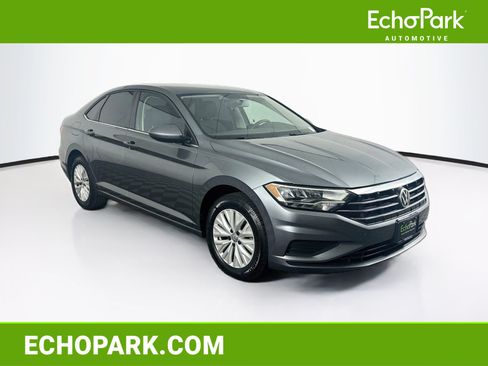 Used 2020 Volkswagen Jetta S w/ Driver Assistance Package FWD image 1