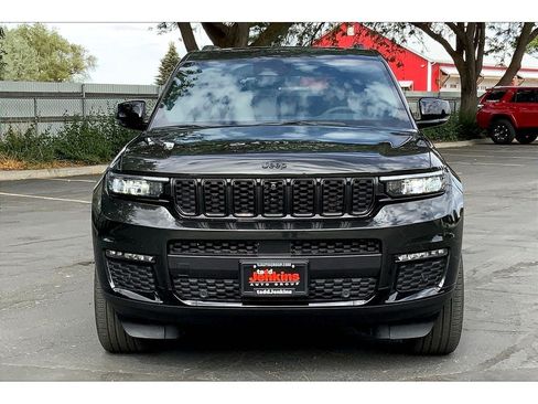 Used 2024 Jeep Grand Cherokee L Limited w/ Luxury Tech Group II AWD/4WD image 3