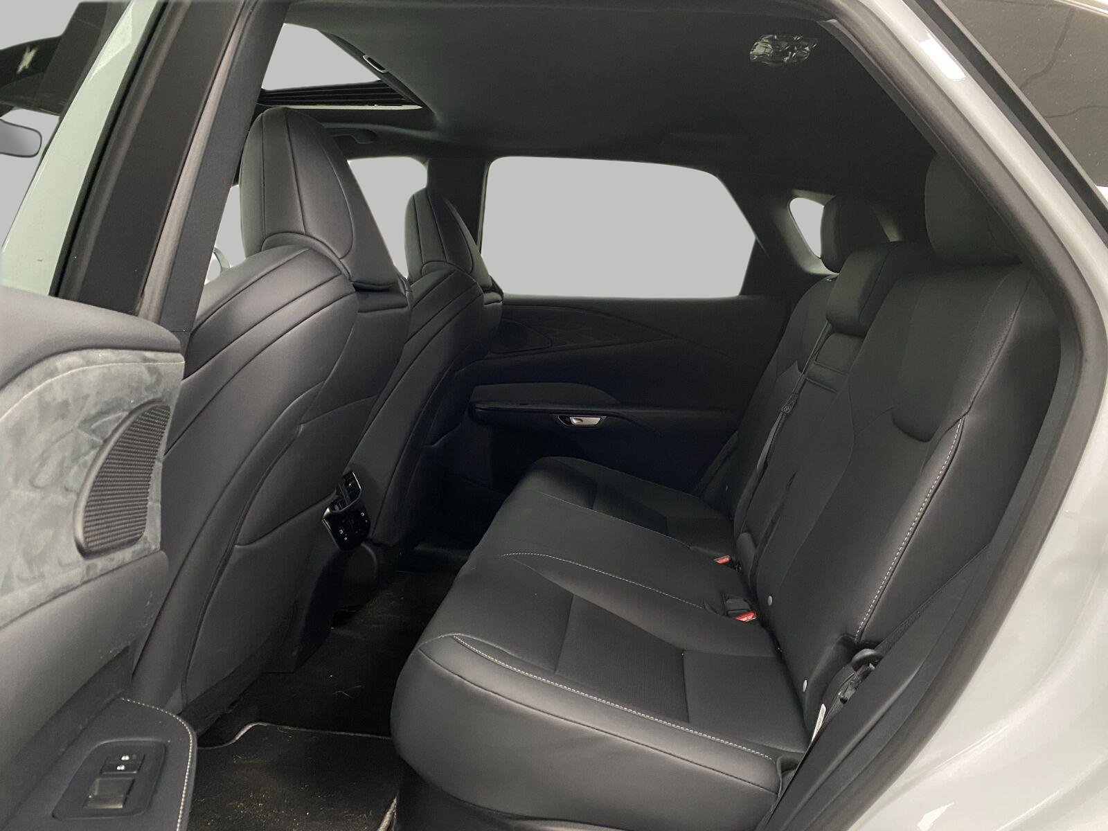New 2026 Lexus RX 350 F Sport AWD/4WD image 27