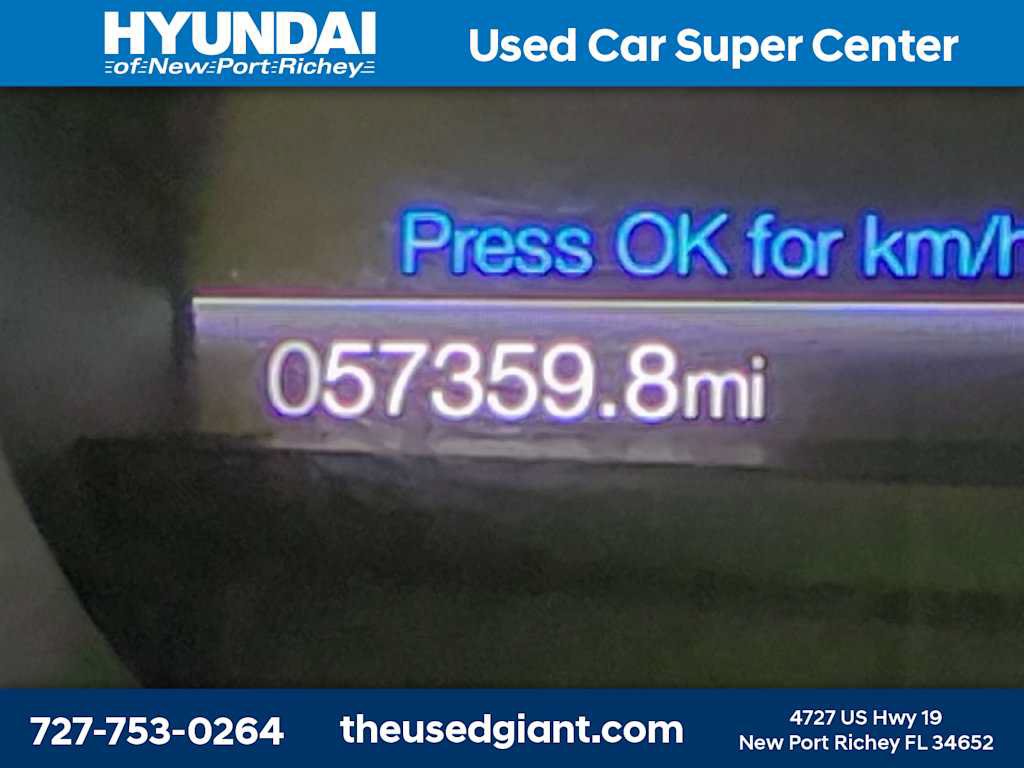 Used 2019 Ford Edge SEL w/ Equipment Group 201A FWD image 8