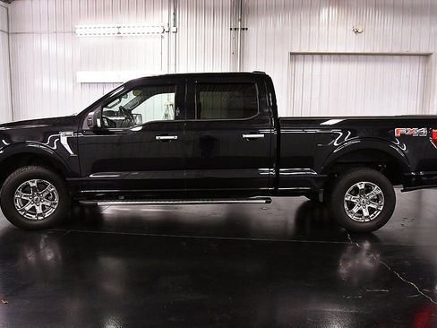 Used 2022 Ford F150 XLT w/ Equipment Group 302A High image 5