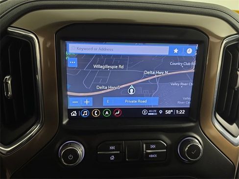 Used 2022 Chevrolet Silverado 1500 High Country image 16