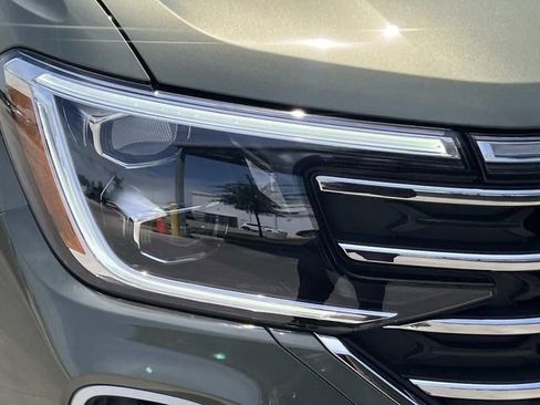 New 2026 Volkswagen Atlas SE FWD image 7