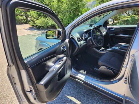 Used 2015 Dodge Journey American Value Package FWD image 21