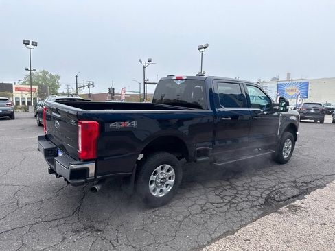 Used 2024 Ford F250 XLT w/ Snow Plow Prep Package AWD/4WD image 9