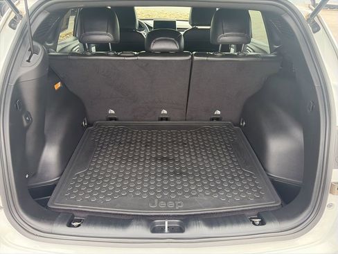 Used 2023 Jeep Compass Latitude w/ Convenience Group image 7