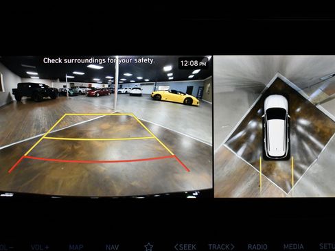 Used 2024 Hyundai Tucson Limited image 36