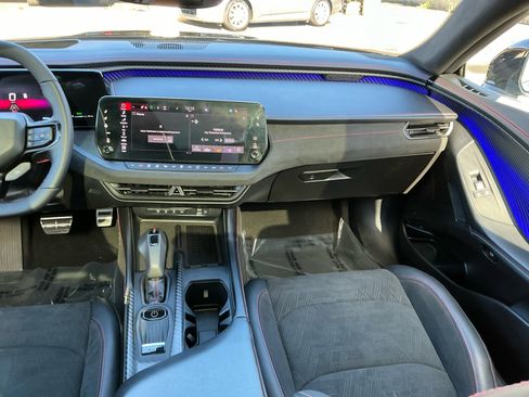 Used 2024 Dodge Charger Scat Pack w/ Plus Group image 17