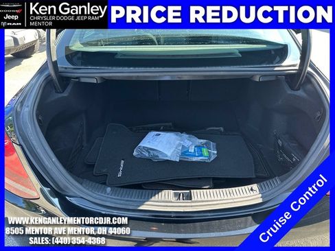 Used 2019 Mercedes-Benz C 300 4MATIC Sedan image 10