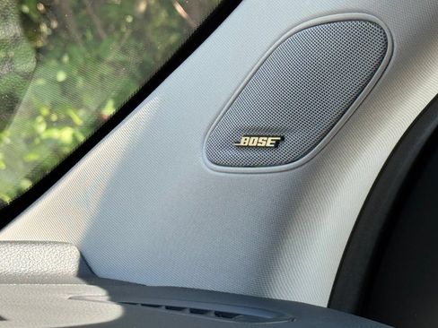 Certified 2025 Honda Pilot Touring image 29