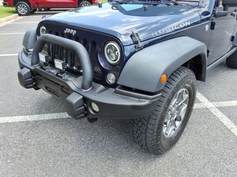 Used 2013 Jeep Wrangler Unlimited Rubicon w/ Connectivity Group AWD/4WD image 9