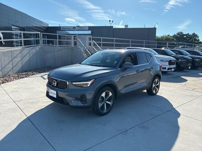 Used 2023 Volvo XC40 B5 Plus w/ Driver Assist Package