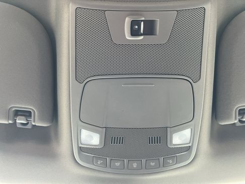 Used 2018 Ford F150 XLT w/ Equipment Group 302A Luxury AWD/4WD image 26