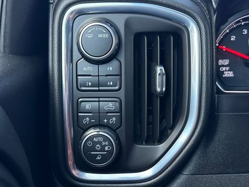 Used 2020 Chevrolet Silverado 1500 RST AWD/4WD image 30