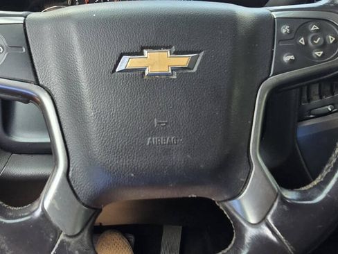 Used 2018 Chevrolet Silverado 2500 LT AWD/4WD image 17