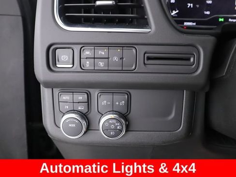 Used 2023 GMC Yukon XL SLT w/ SLT Luxury Package AWD/4WD image 21