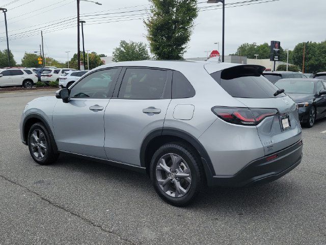 Used 2026 Honda HR-V LX image 6