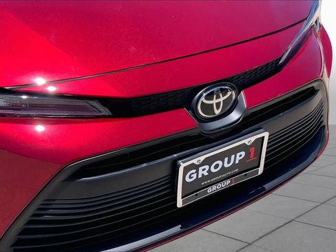 Used 2026 Toyota Corolla LE FWD image 29