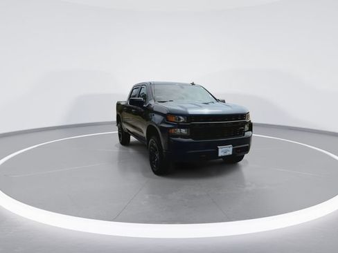 Used 2021 Chevrolet Silverado 1500 Custom Trail Boss AWD/4WD image 2