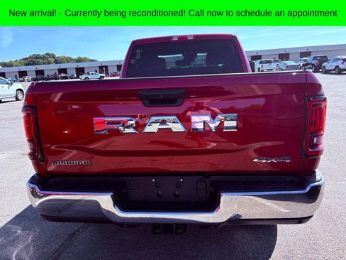 Used 2026 RAM 2500 Big Horn AWD/4WD image 5