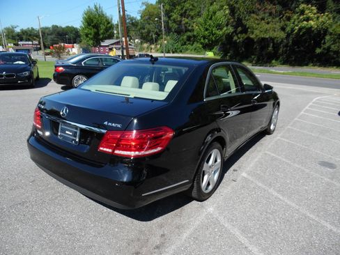 Used 2014 Mercedes-Benz E 350 4MATIC Sedan w/ Premium 1 Package image 6